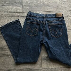 Levi’s jeans 515 bootcut dark denim size 8